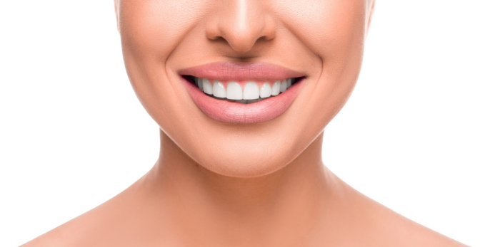 Exploring Cosmetic Dental Options: Composite Bonding vs. Alternatives
